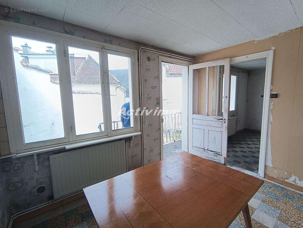 4282 10 - Maison à HESDIN