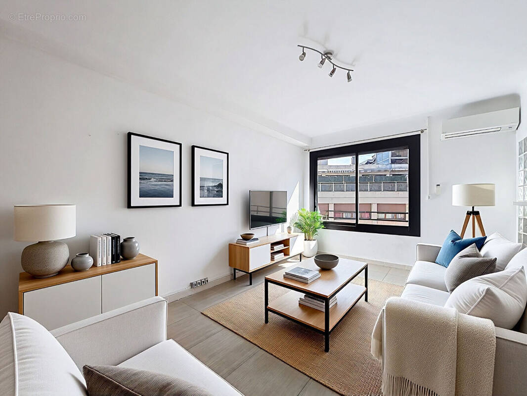 Appartement à MARSEILLE-5E