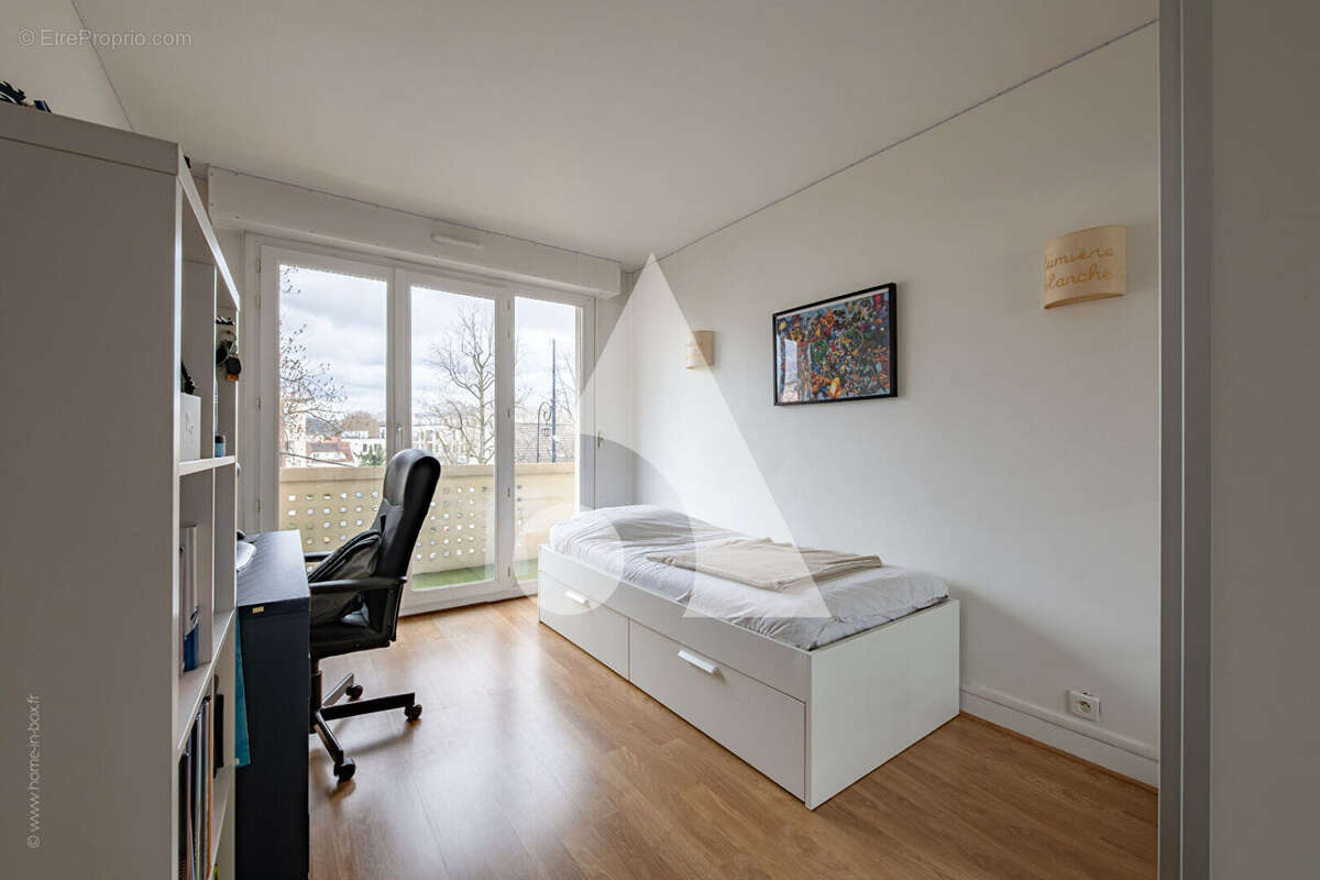 Appartement à SAINT-MAUR-DES-FOSSES