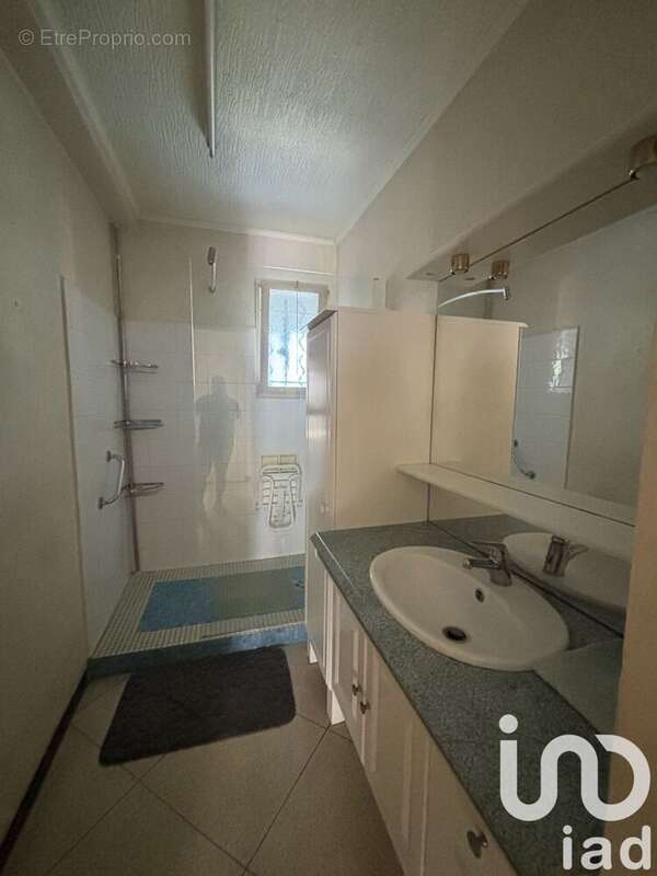 Photo 8 - Appartement à SALON-DE-PROVENCE