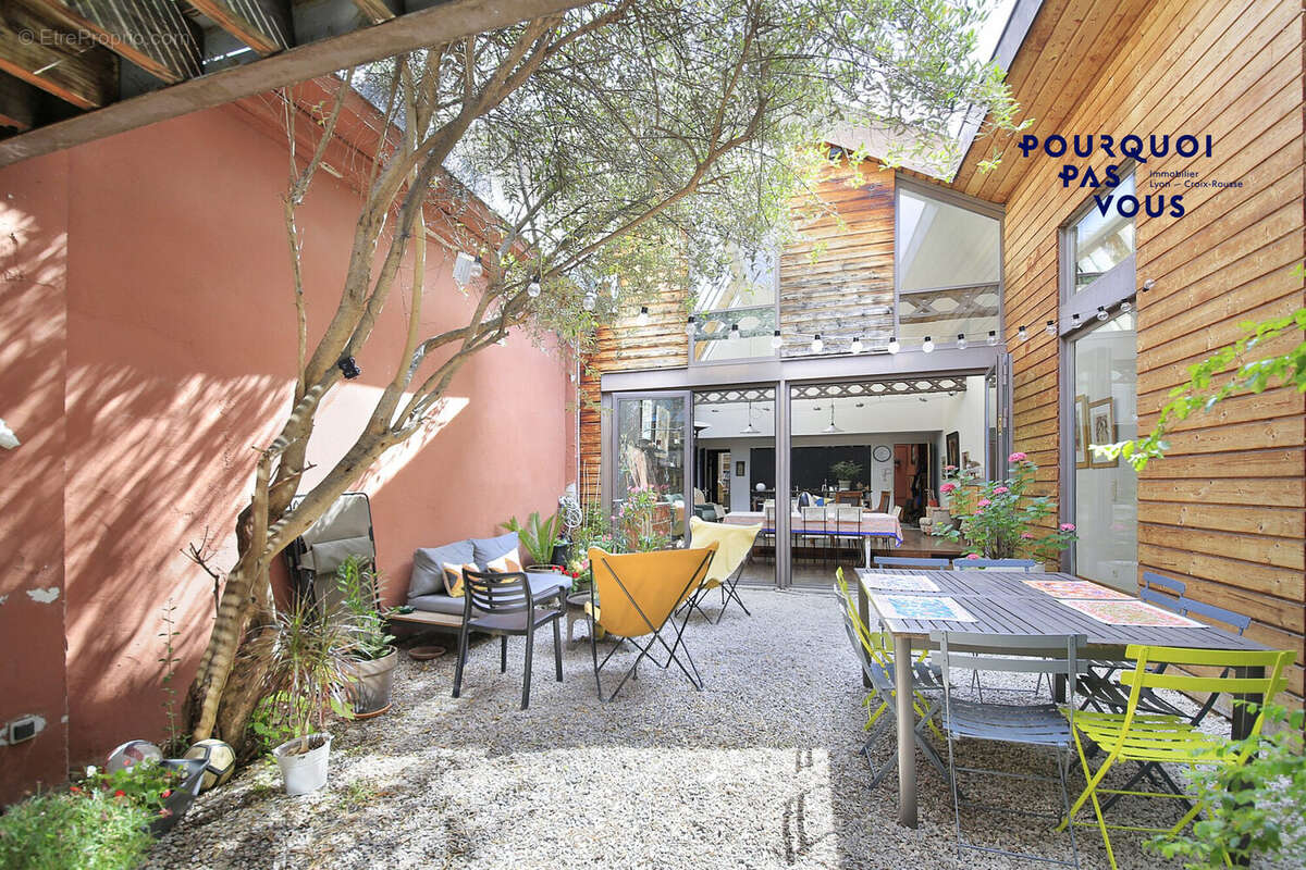 Appartement à LYON-4E