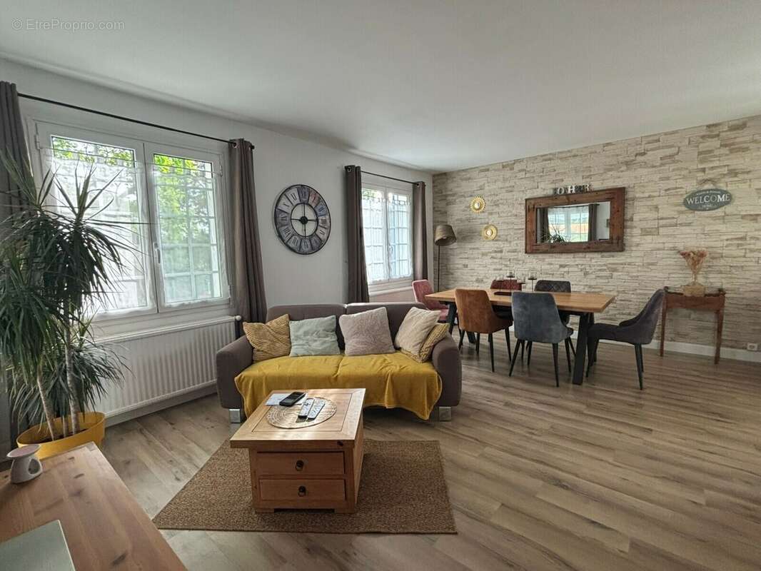Maison à MILLY-LA-FORET