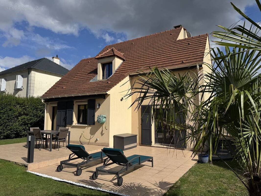 Maison à SAINT-PRIX