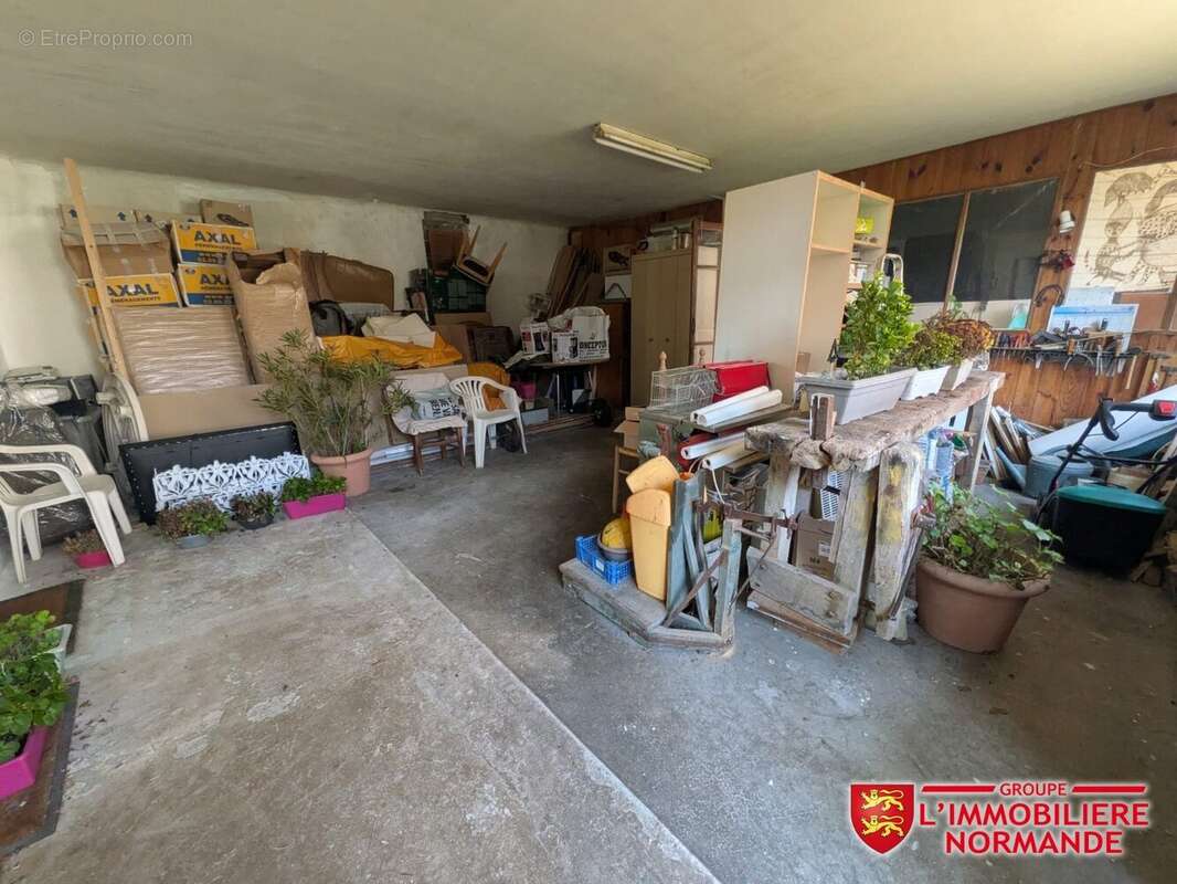 Maison à LA VILLENEUVE-EN-CHEVRIE