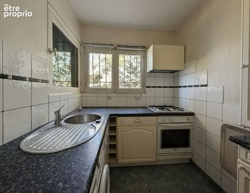 Maison à rénover avec vue imprenable sur le lac du Bourget - photo 8