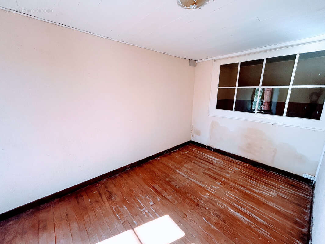 Appartement à BORT-LES-ORGUES