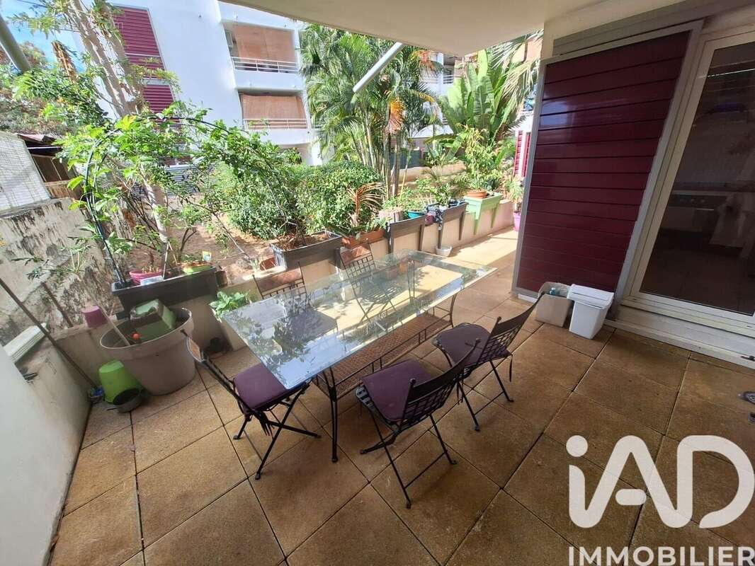 Appartement 68 m² à Saint-Denis  - photo 3