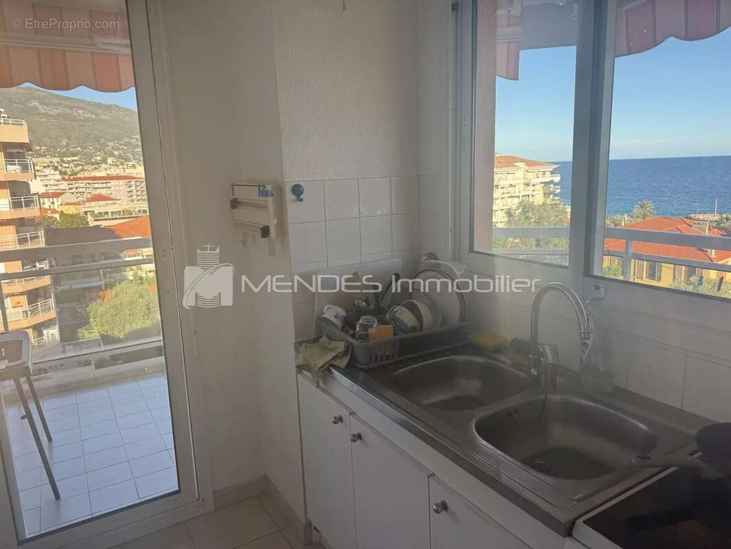 Appartement à ROQUEBRUNE-CAP-MARTIN