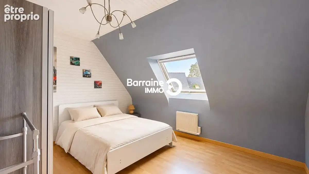 A VENDRE - GOUESNOU -  Maison familiale - 4 chambres au fond d'une impasse - Gouesnou - Réf : PZ00--FL - photo 11