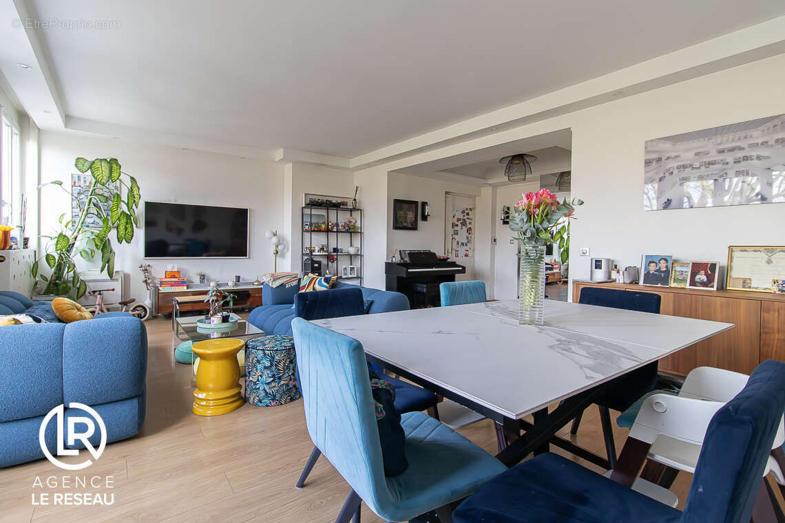 Appartement à NEUILLY-SUR-SEINE