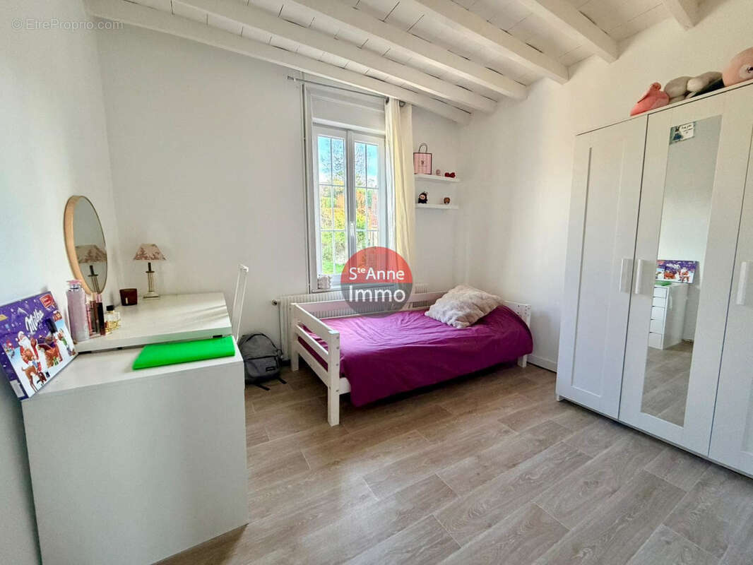 Maison à VERS-SUR-SELLES