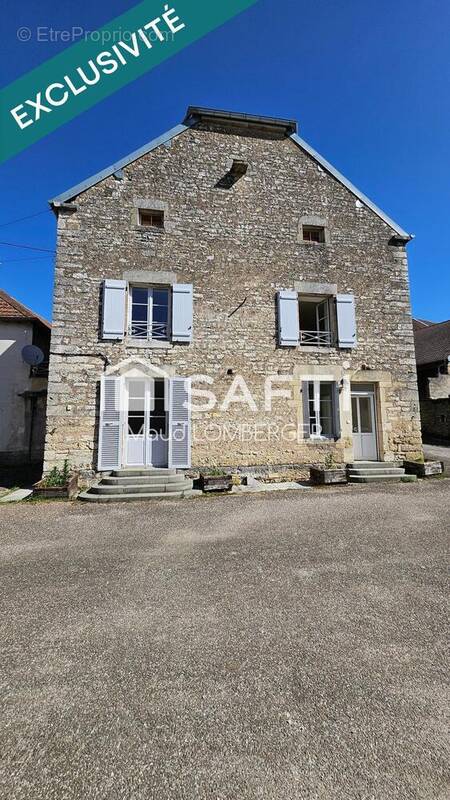 Photo 1 - Maison à BEAUJEU-SAINT-VALLIER-PIERREJUX-ET-QUITTEUR