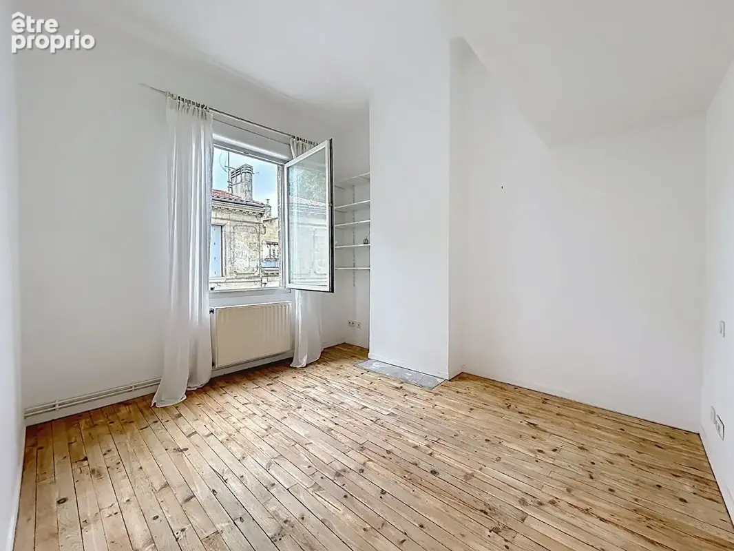 Bordeaux saint-seurin - maison de ville en pierre de 117 m² - photo 4