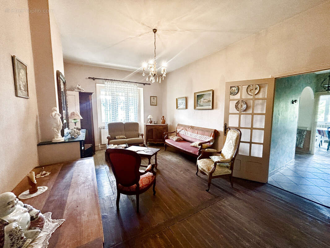 Maison à AUBENAS