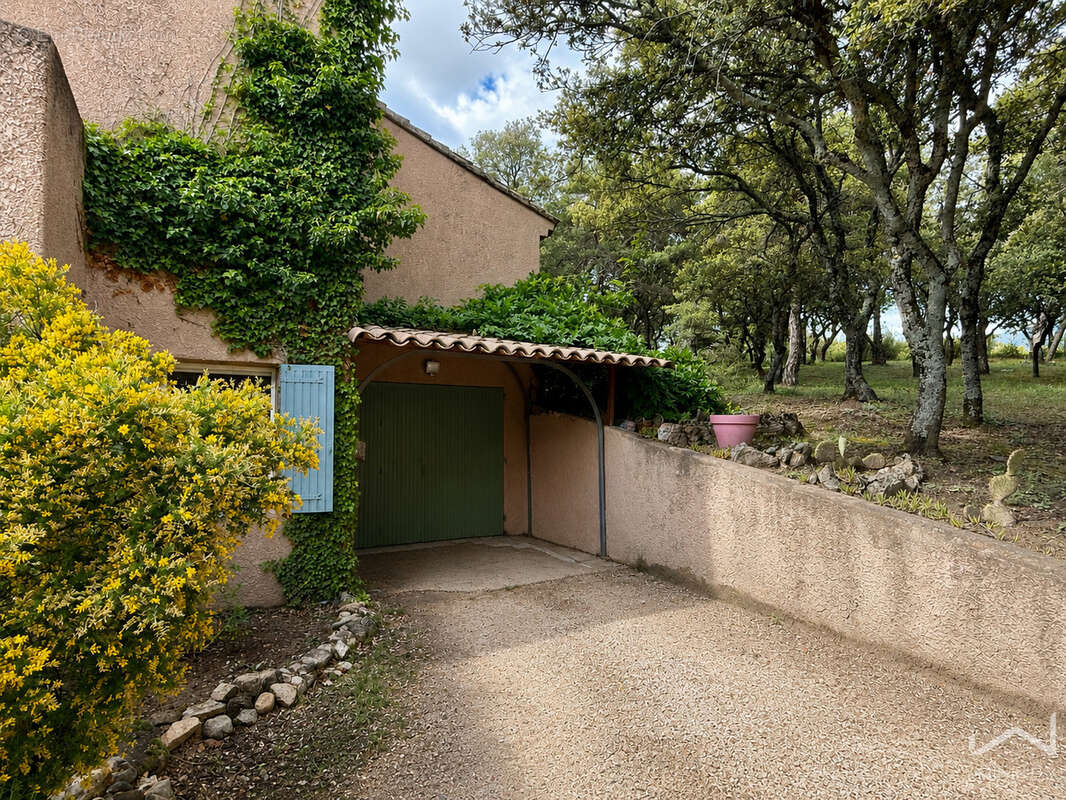 Nathalie sinard - en exclusivite - rousset les vignes - maison 107 m2 - 3 chambres - solarium - garage - pisci - photo 25