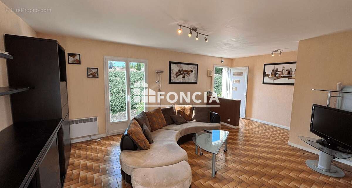 Saint-Georges-d'Oléron – Maison de plain-pied avec 4 chambres - photo 2