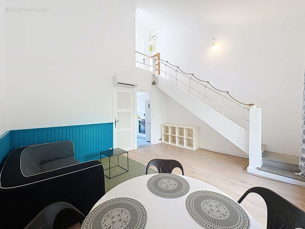 Maison à SAINT-RAPHAEL