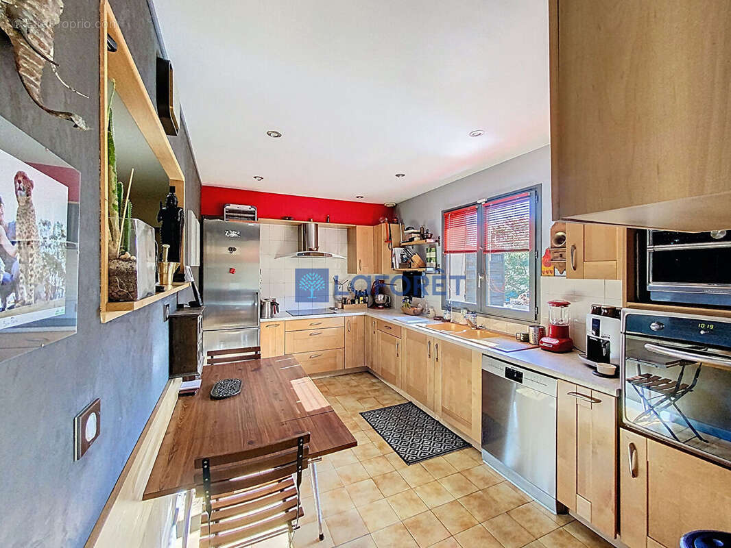 Maison à SAVIGNY-SUR-ORGE