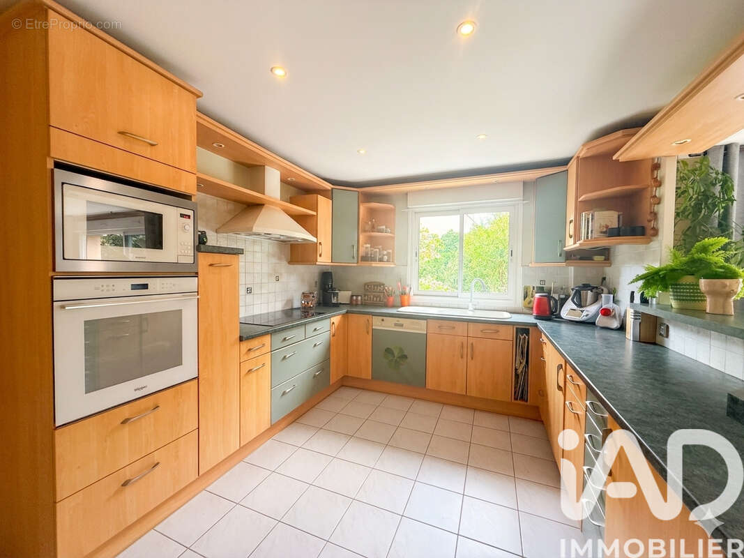 Photo 2 - Maison à CHAMPS-SUR-MARNE