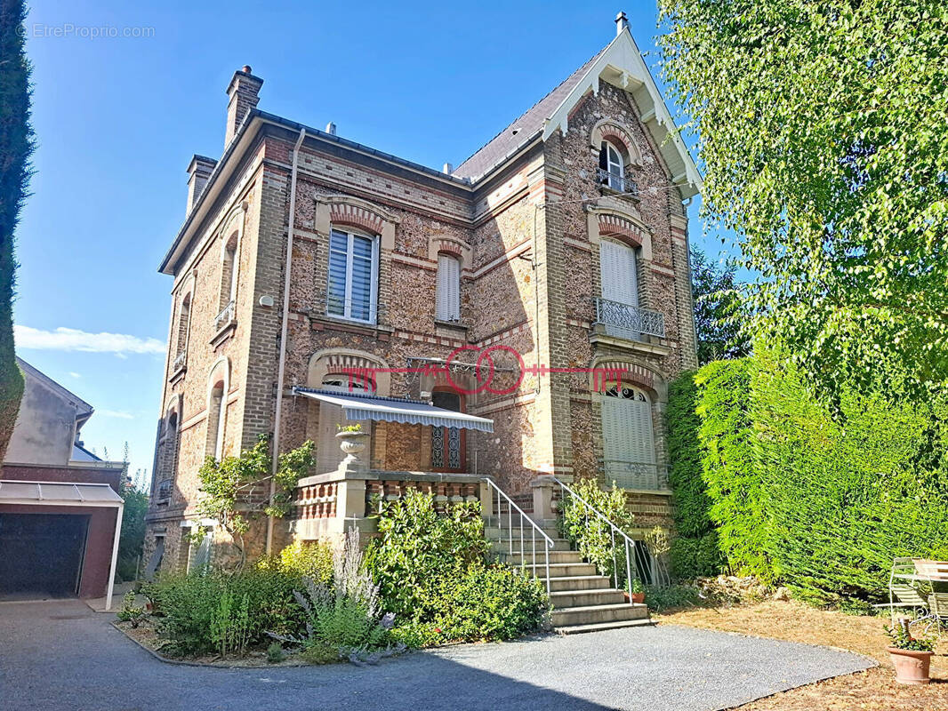 Maison à CHALONS-EN-CHAMPAGNE