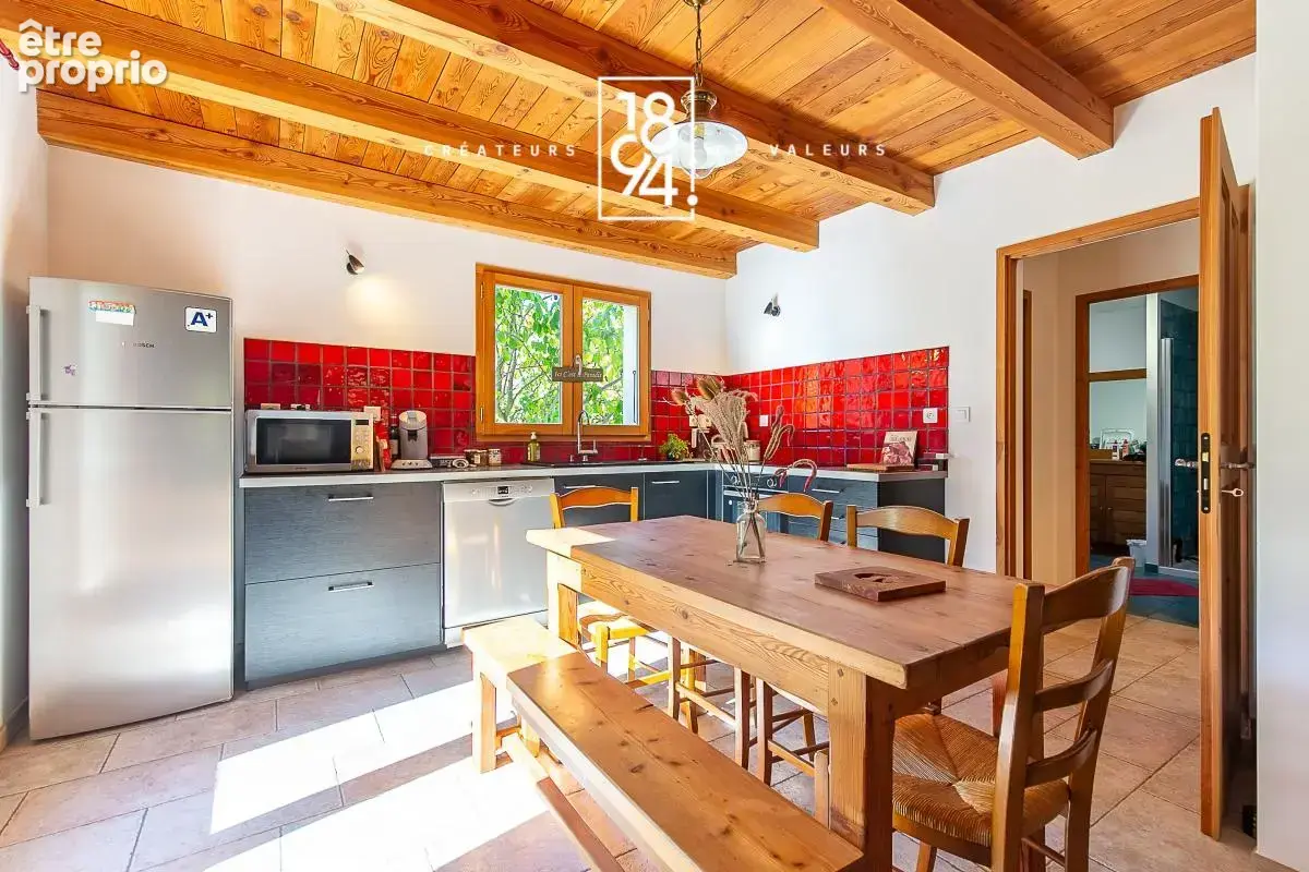 Chalet T5 à vendre Barcelonnette 04 (04400)  165 m²  Terrasse, Jardin  - photo 5