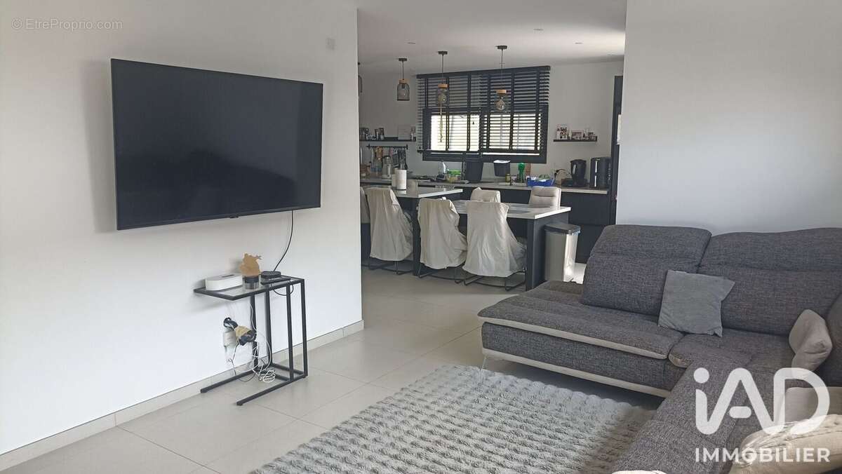 Maison 118 m² à Meysse  - photo 6