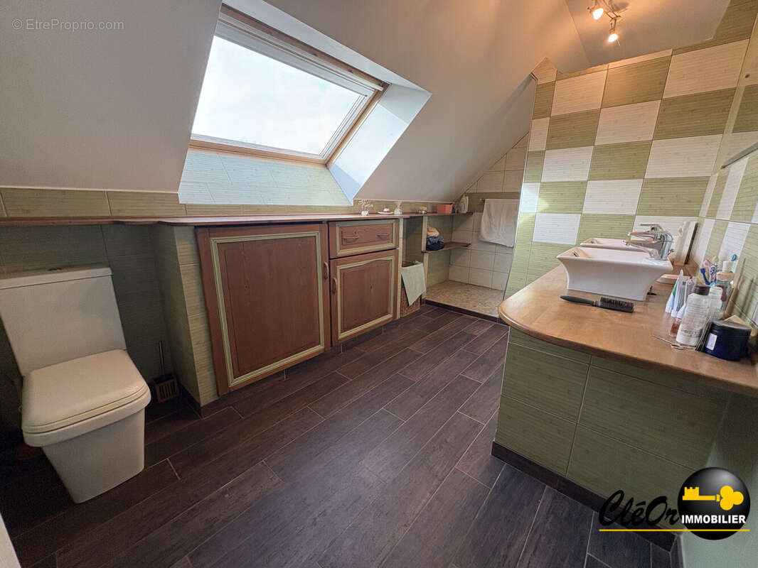 Maison à SAINT-MARTIN-EN-BRESSE