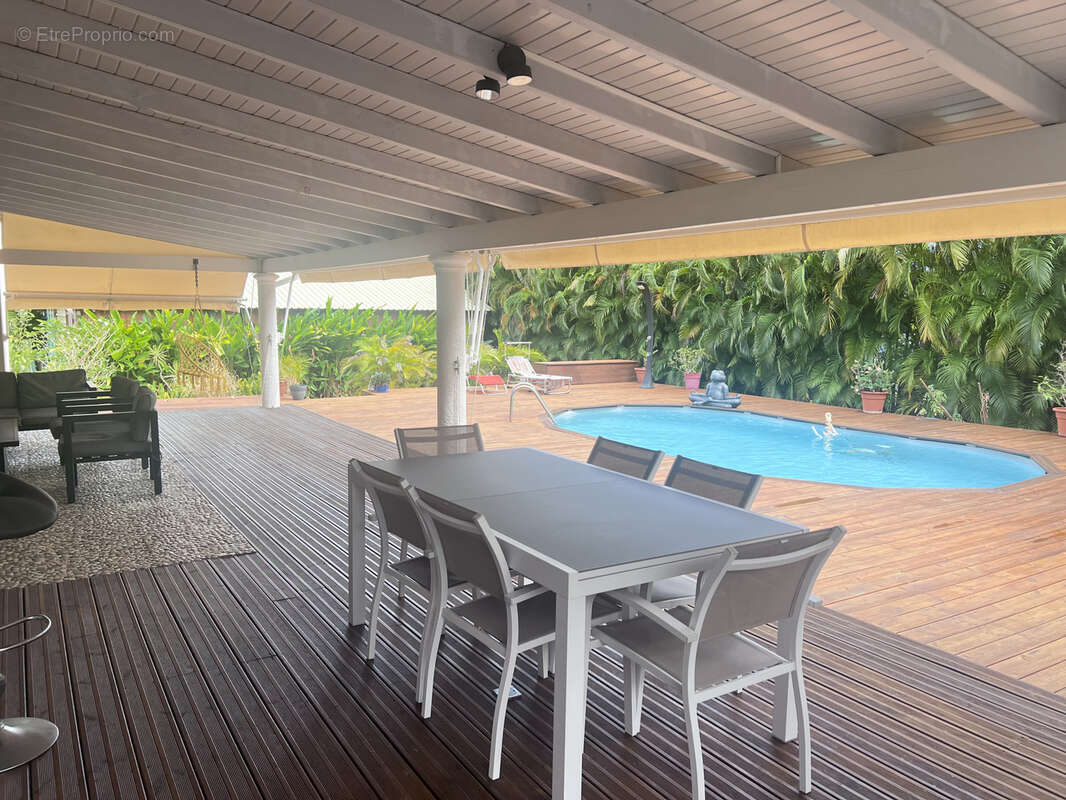 Maison à SAINT-FRANCOIS