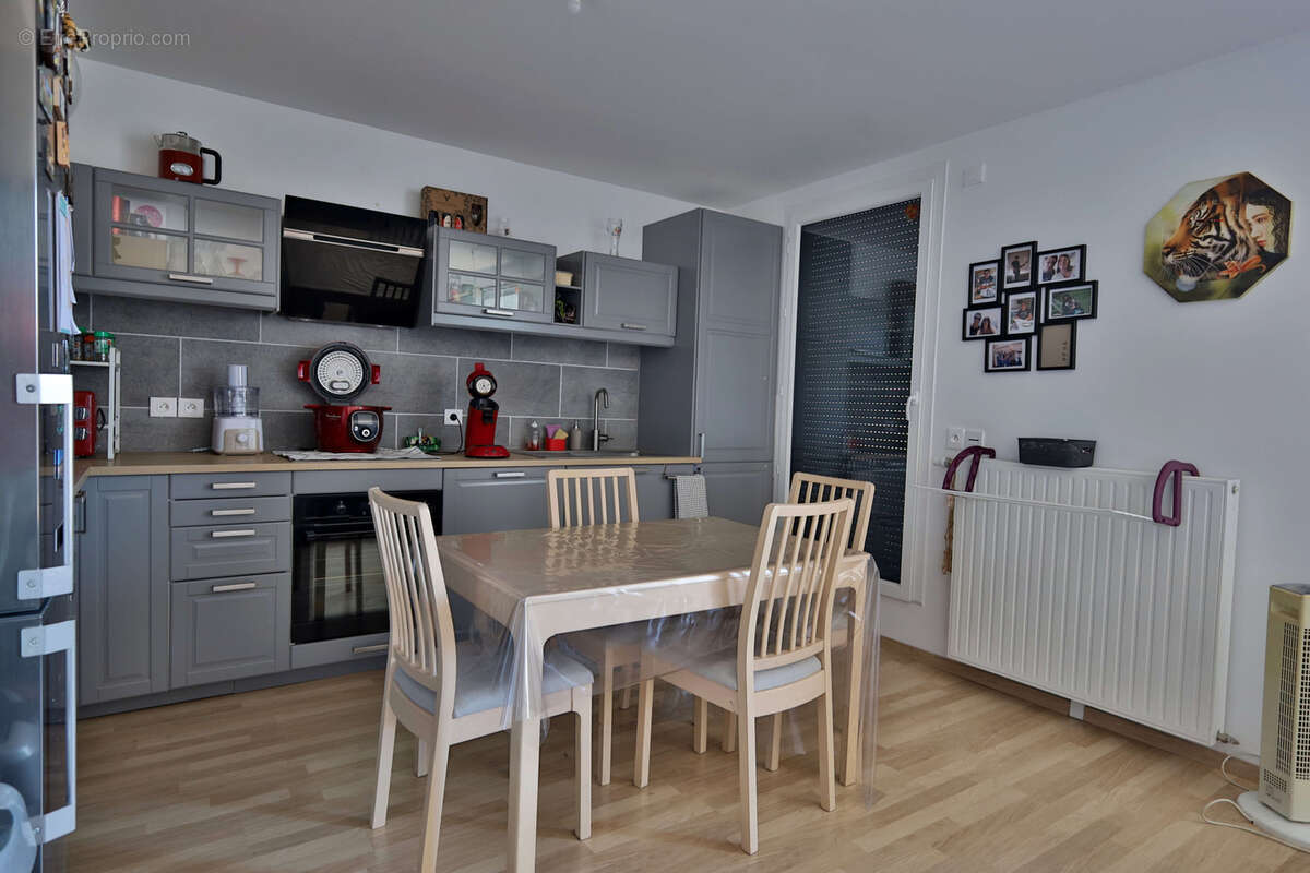 Appartement Type 2 - 47,5 m2 habitables - Balcon - Place privative - photo 4