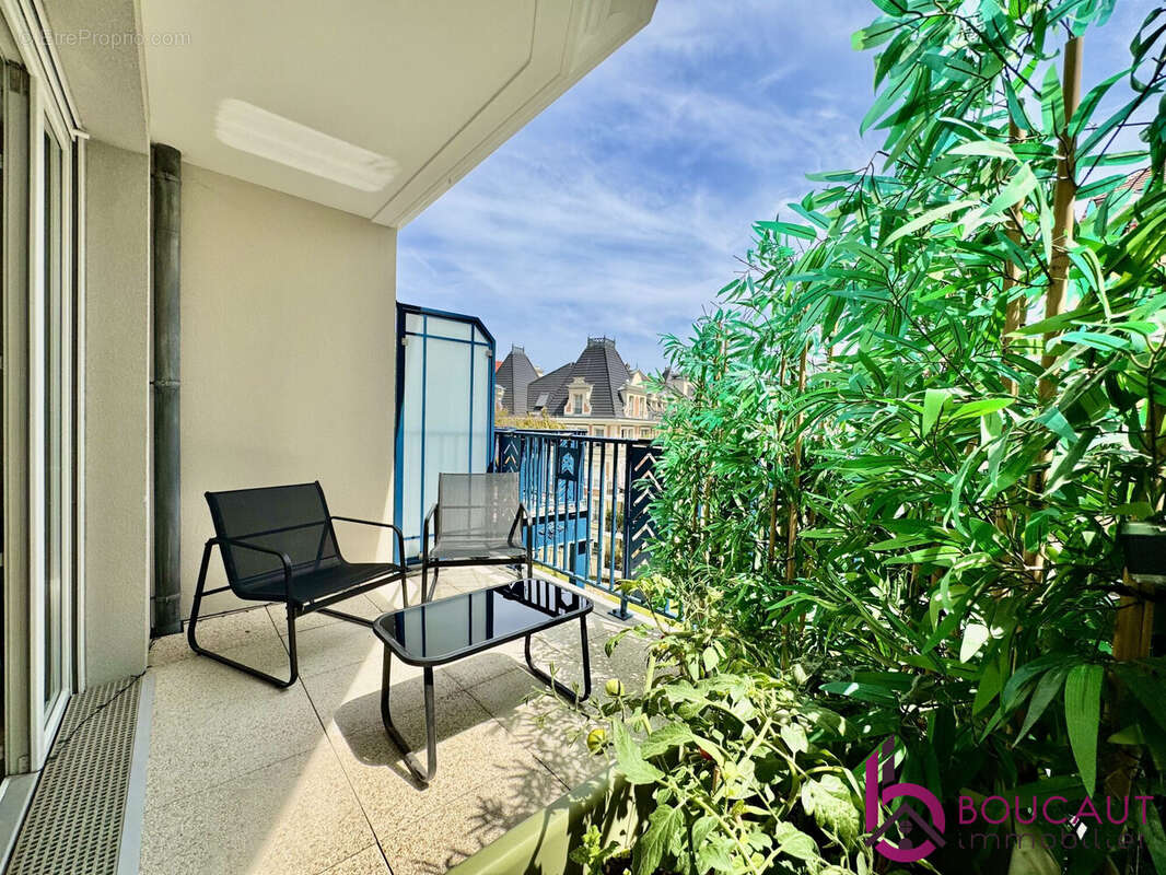 Appartement 56 m² à Le Plessis-Robinson  - photo 4