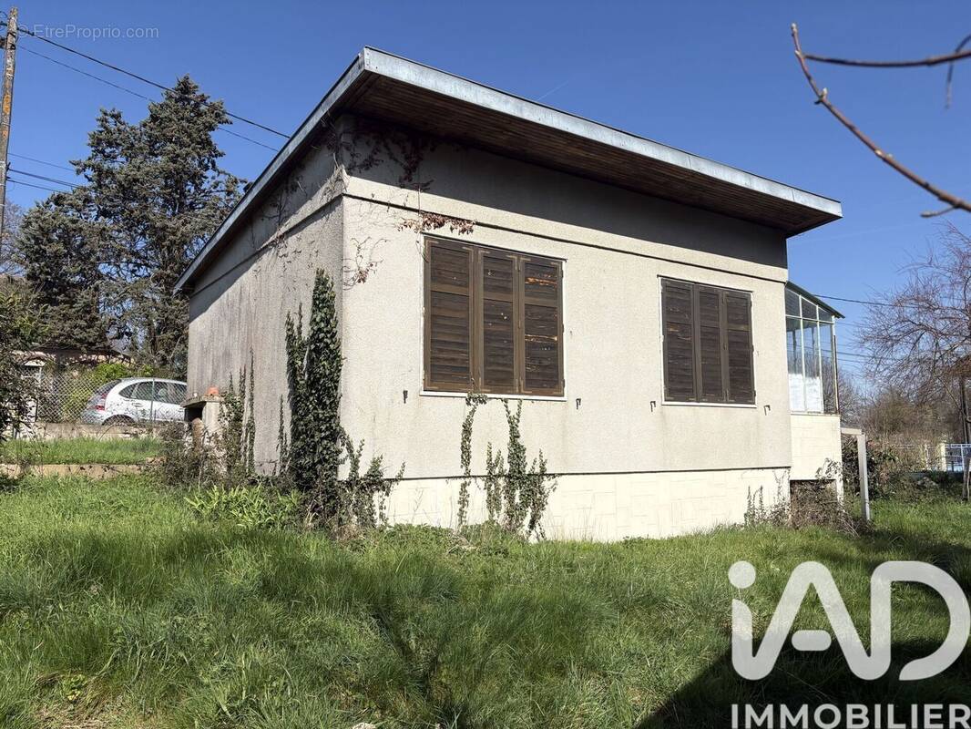 Photo 1 - Maison à PARON
