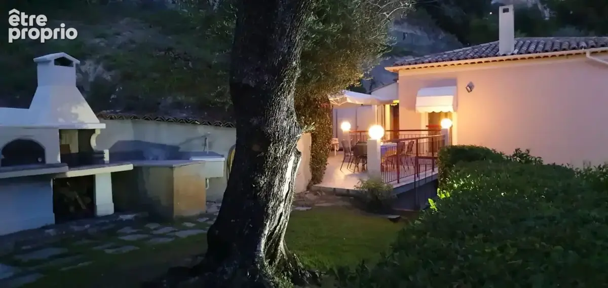 villa jumelée à Garavan - photo 19