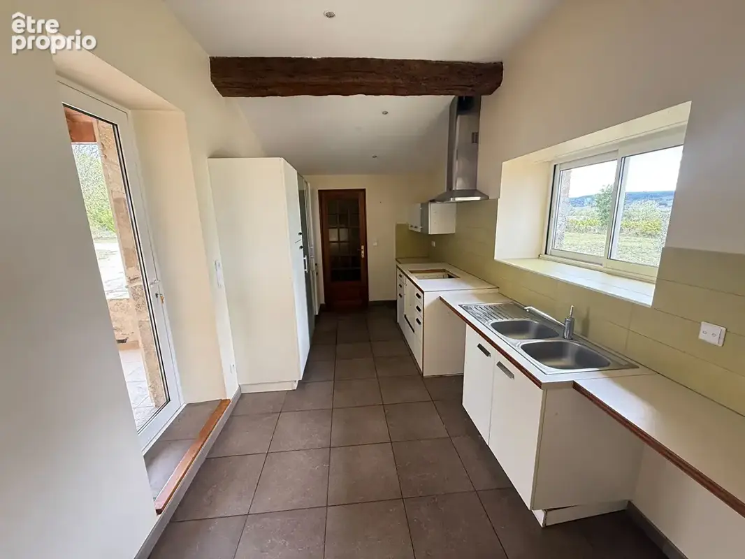 Maison en pierres avec piscine au calme - photo 16