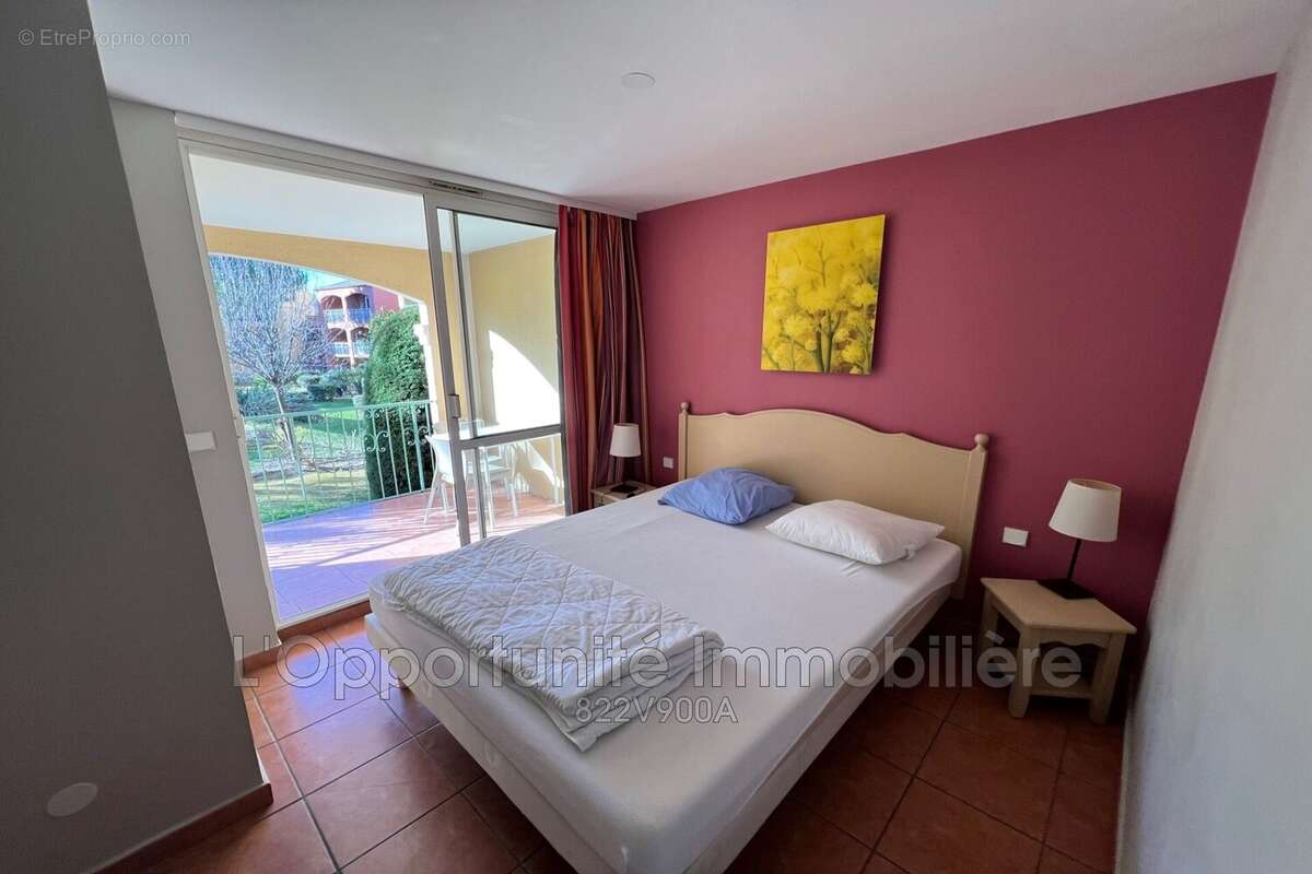 Appartement à MANDELIEU-LA-NAPOULE