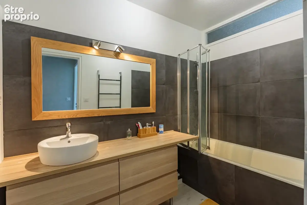 Appartement T4 avec garage de 18m2 à Bayonne - photo 9