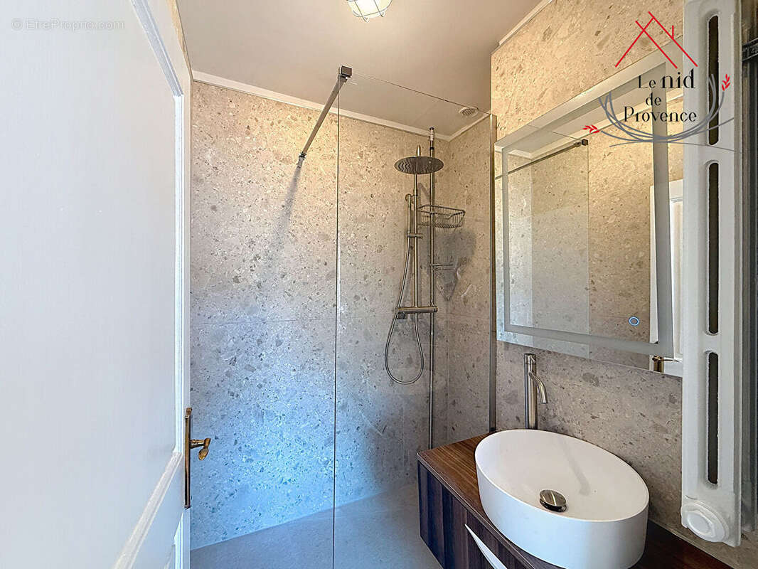 Maison à JONQUERETTES