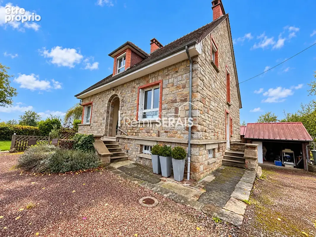 Domfront en poiraie - superbe maison familiale entièrement rénovée - photo 1