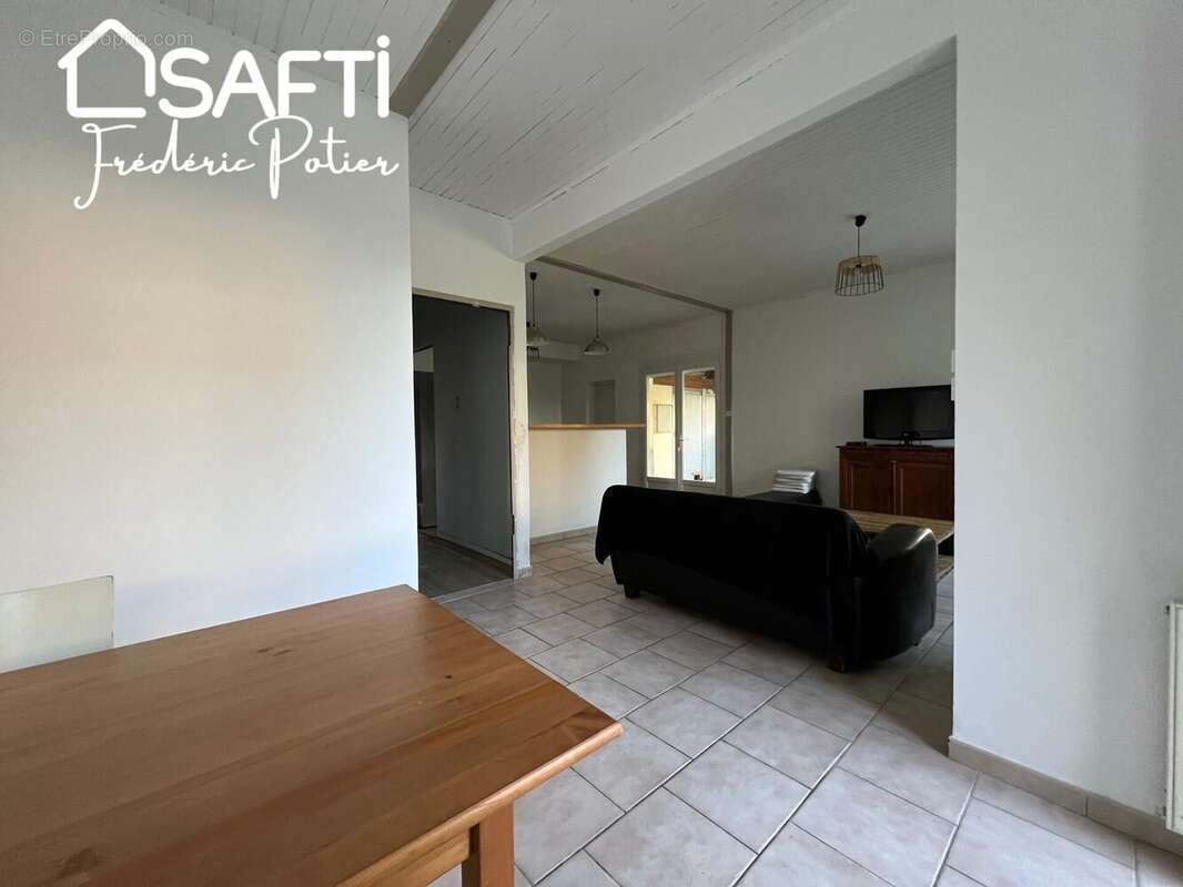 Photo 2 - Maison à SAINT-PARDOUX-DU-BREUIL