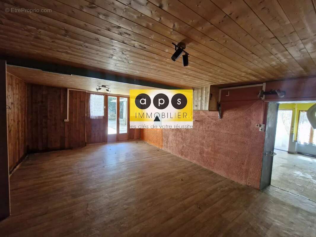 Maison 110 m² à Arbois  - photo 4