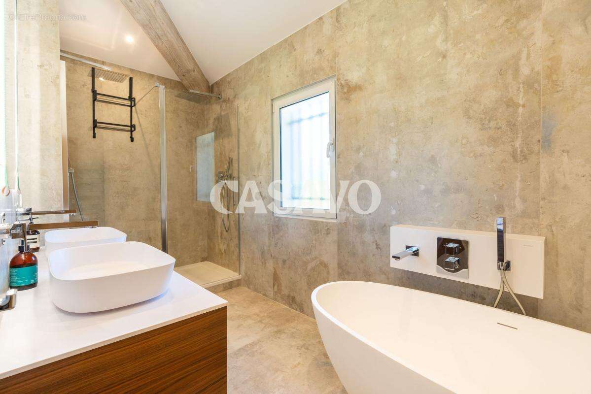 Maison à AIX-EN-PROVENCE