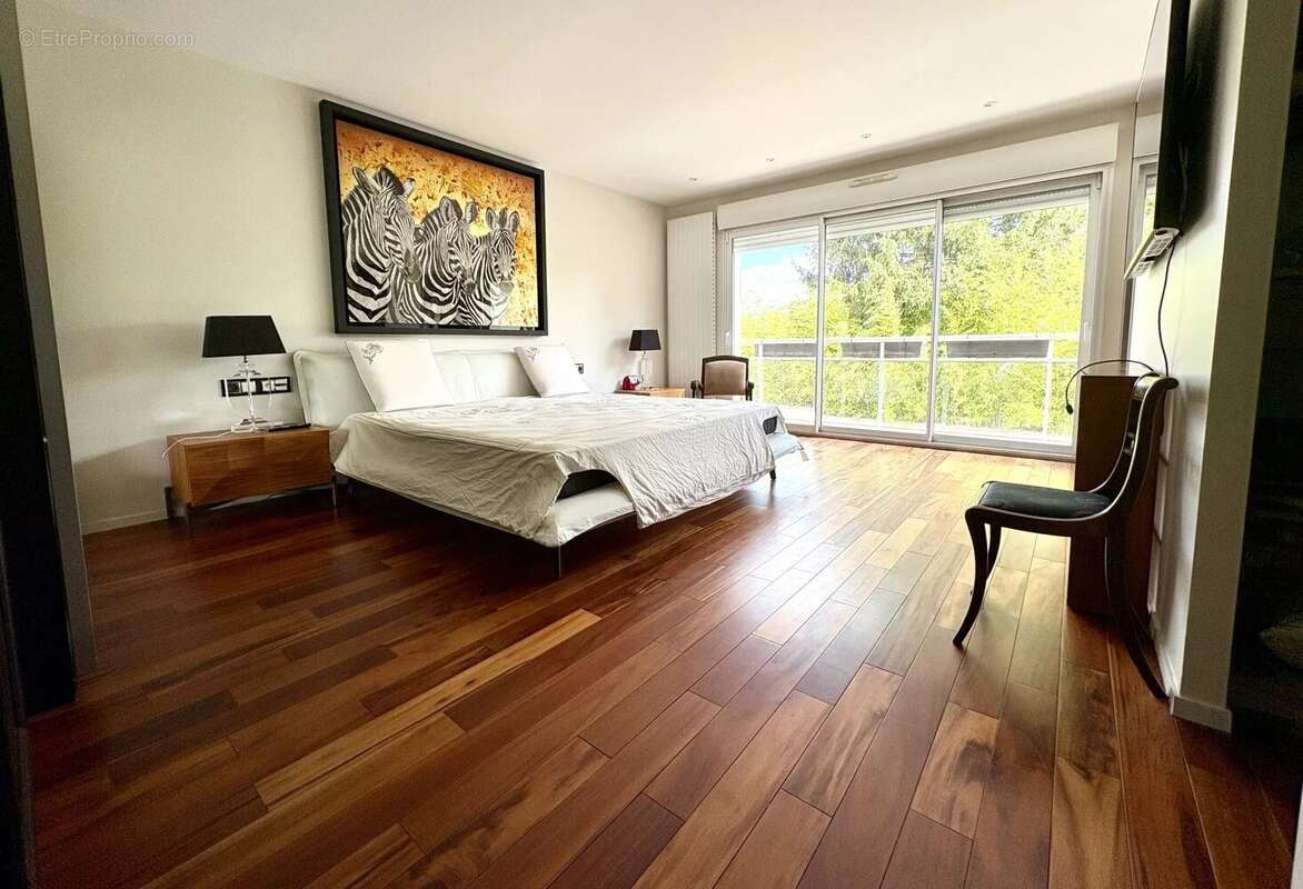 Appartement à MAGNY-LE-HONGRE