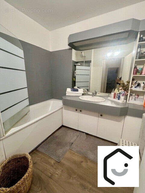 Appartement à SAINT-GRATIEN