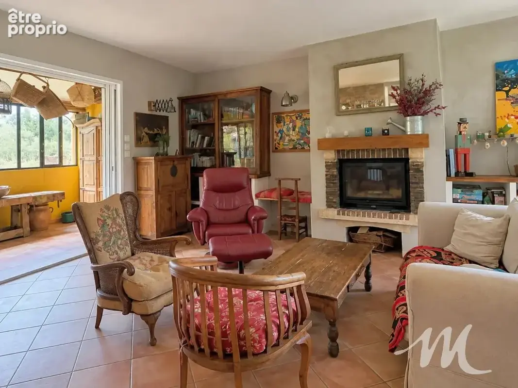 Maison de plain pied 4 chambres - piscine - cuisine d'été et dépendance - photo 15