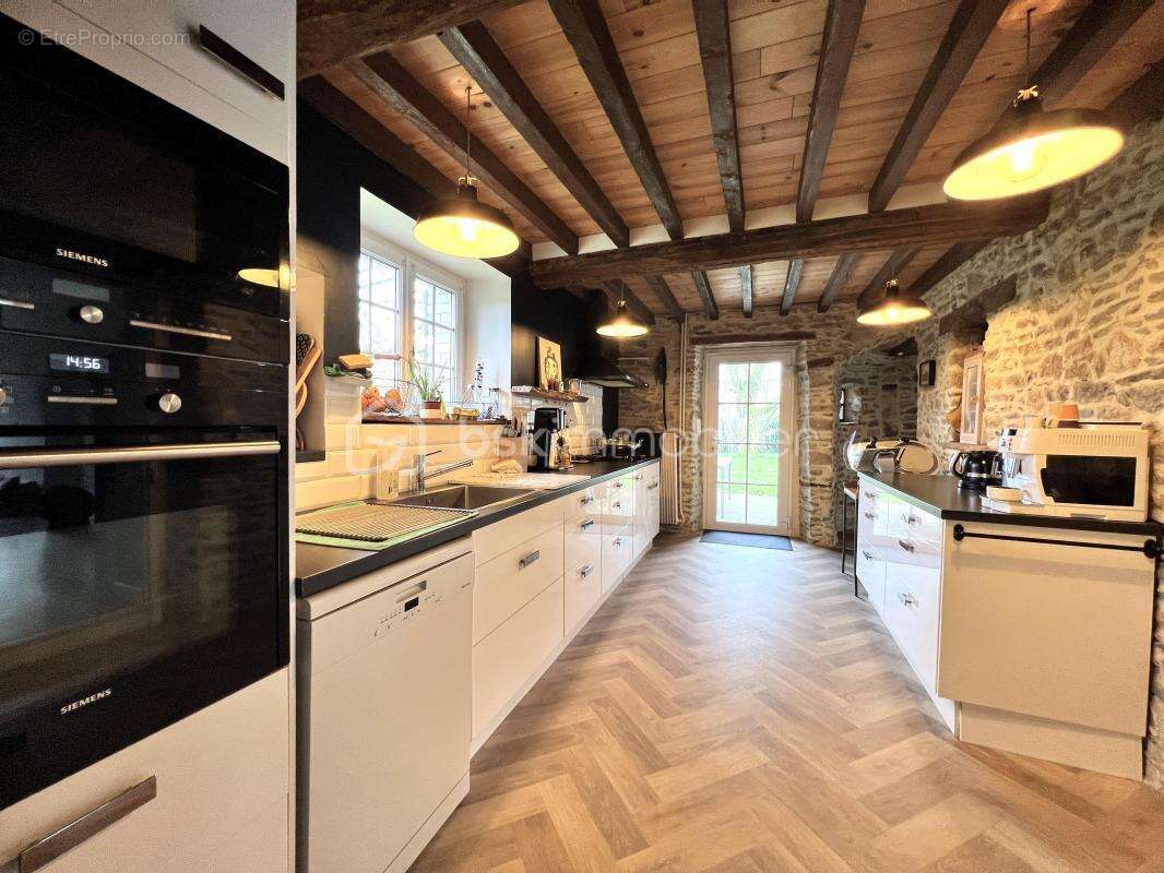 Maison à THURY-HARCOURT