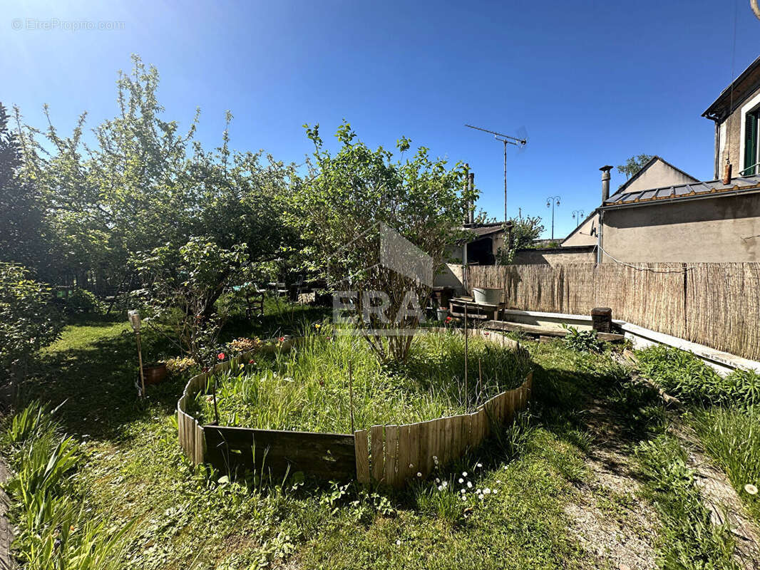 Appartement à MONTEREAU-FAULT-YONNE