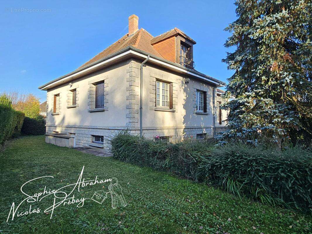 Maison à ANGERVILLE