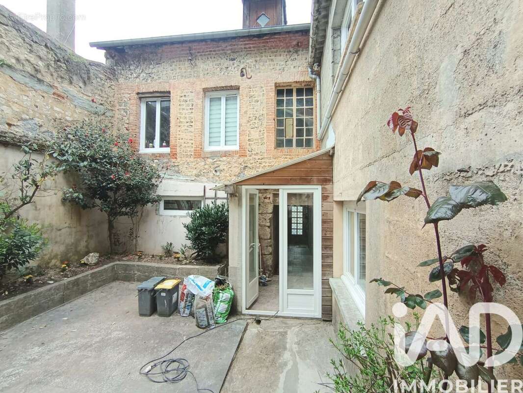 Photo 2 - Appartement à LILLEBONNE
