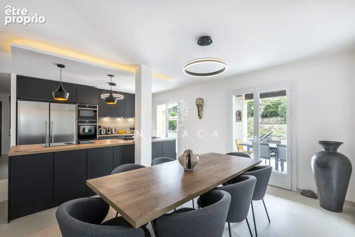 Maison 176 m² à Mouans-Sartoux  - photo 5
