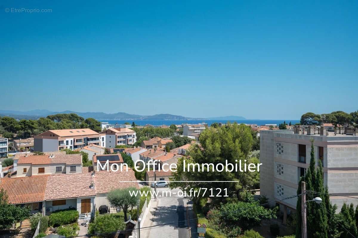 Référence : 7121-MTR - T5 Terrasse, Jacuzzi, Vue Mer, 2 places de Parking - photo 4