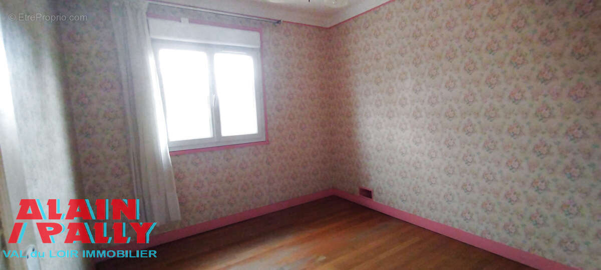 Maison à BROU